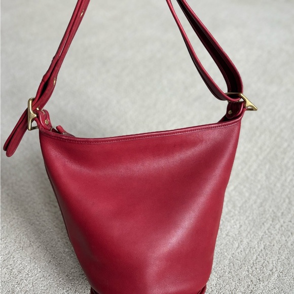 Vintage Coach Helena Duffle Bag - Picture 4 of 8